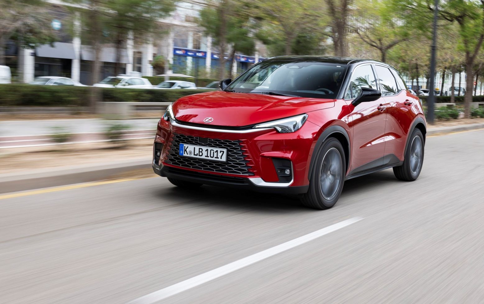 ESSAI Lexus LBX (2024) une Yaris Cross de luxe ?